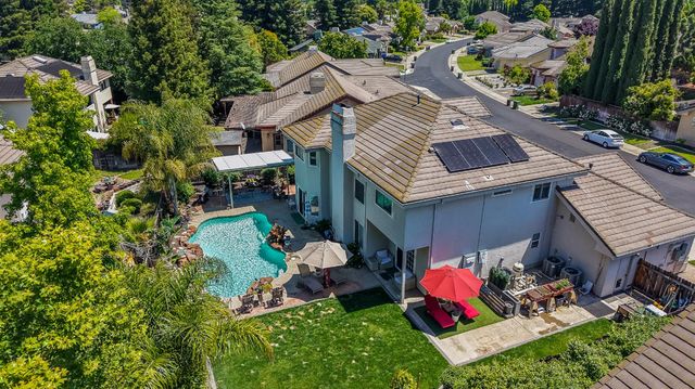 7613 Glenbain Way, Elk Grove, CA 95758