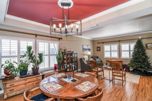 7613 Glenbain Way, Elk Grove, CA 95758