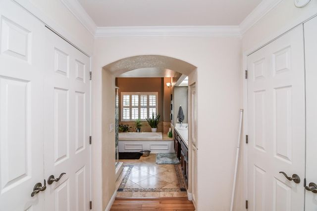 7613 Glenbain Way, Elk Grove, CA 95758