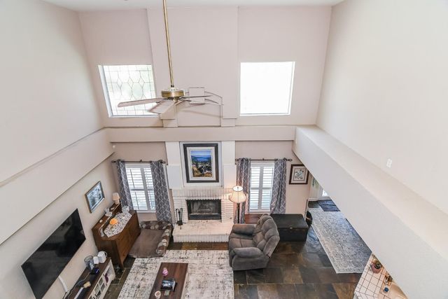 7613 Glenbain Way, Elk Grove, CA 95758