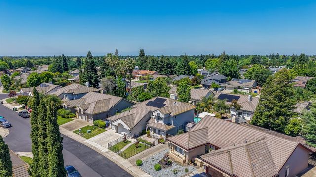 7613 Glenbain Way, Elk Grove, CA 95758