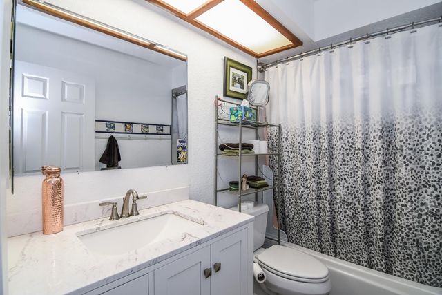 7613 Glenbain Way, Elk Grove, CA 95758