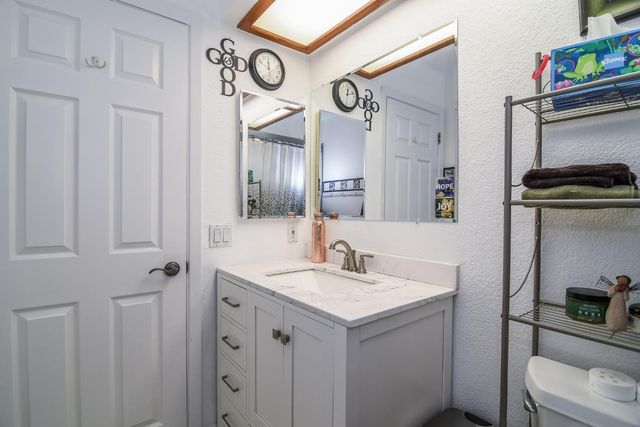 7613 Glenbain Way, Elk Grove, CA 95758