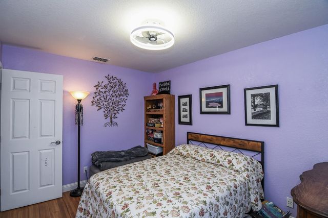7613 Glenbain Way, Elk Grove, CA 95758