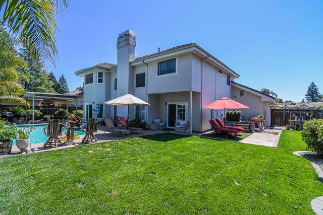 7613 Glenbain Way, Elk Grove, CA 95758