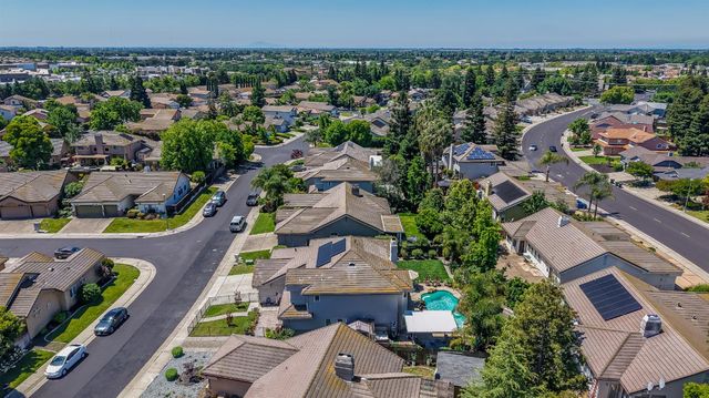 7613 Glenbain Way, Elk Grove, CA 95758
