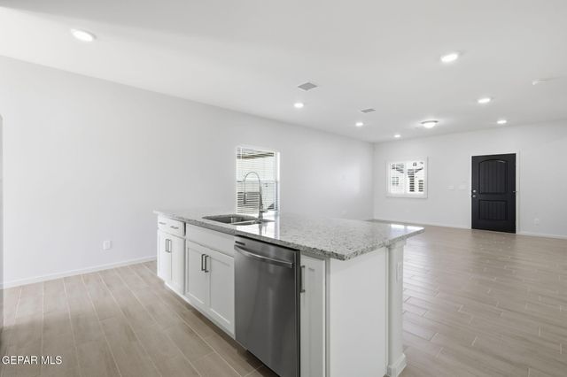 13829 Summer Wave Avenue, El Paso, TX 79928