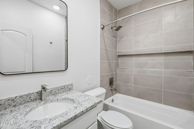 13829 Summer Wave Avenue, El Paso, TX 79928