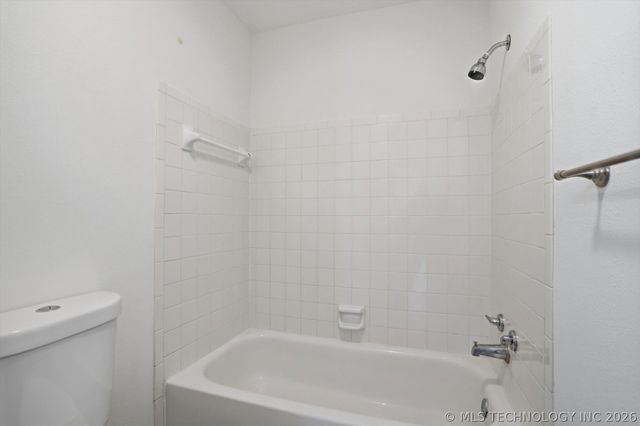 4640 E 68th Street 183, Tulsa, OK 74136