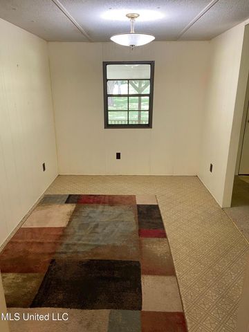 337 Magnolia Road, Vicksburg, MS 39180