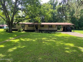 337 Magnolia Road, Vicksburg, MS 39180