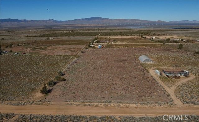 183 Ave E-8, Fairmont, CA 93536