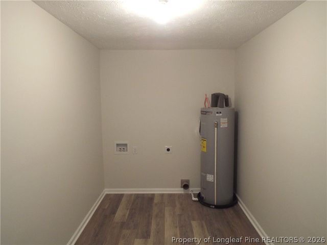 1909 Ashton Road, Fayetteville, NC 28304