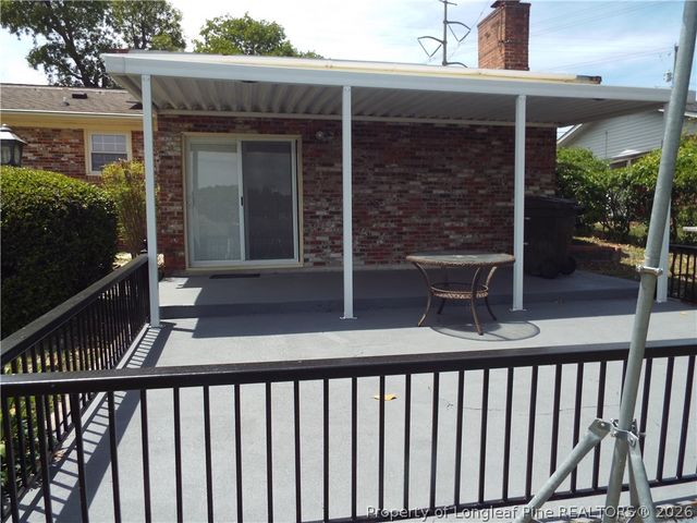 1909 Ashton Road, Fayetteville, NC 28304