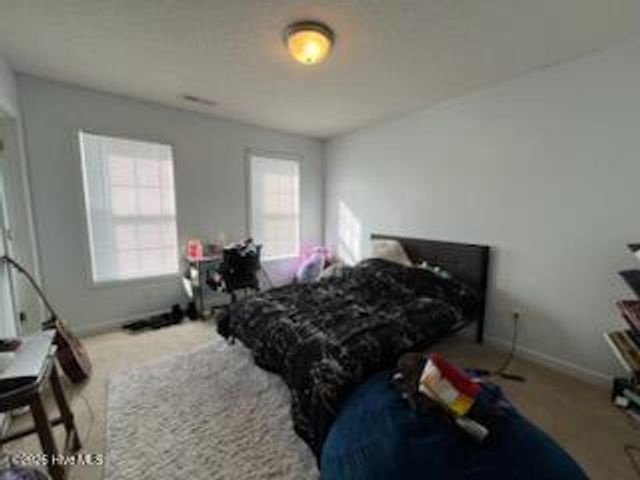 102 Newhan Lane, Jacksonville, NC 28546