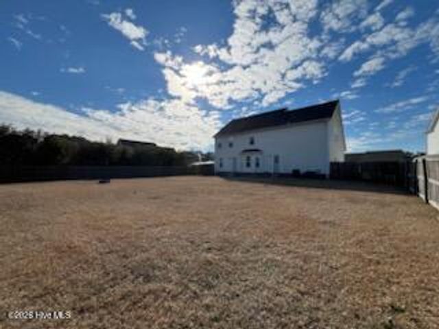 102 Newhan Lane, Jacksonville, NC 28546