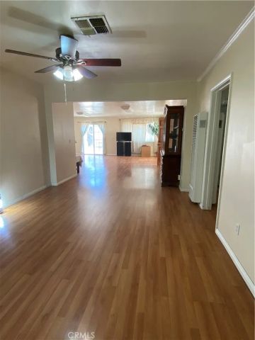 17430 Saticoy, Van Nuys, CA 91406