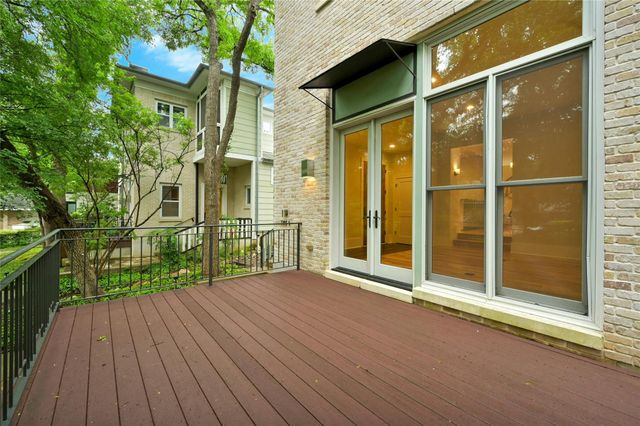 1205 Norwalk LN D, Austin, TX 78703