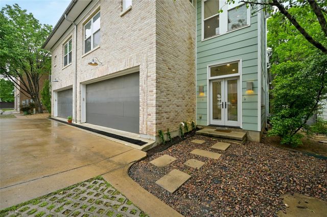1205 Norwalk LN D, Austin, TX 78703