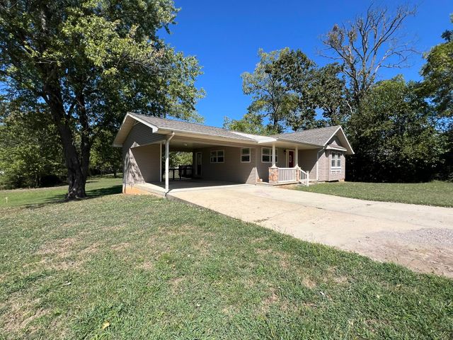 103 W 9th Street, Willow Springs, MO 65793