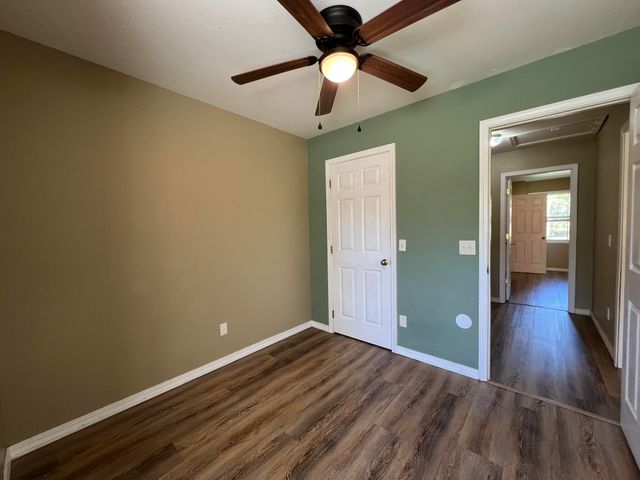 103 W 9th Street, Willow Springs, MO 65793