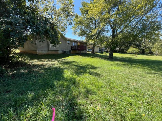 103 W 9th Street, Willow Springs, MO 65793