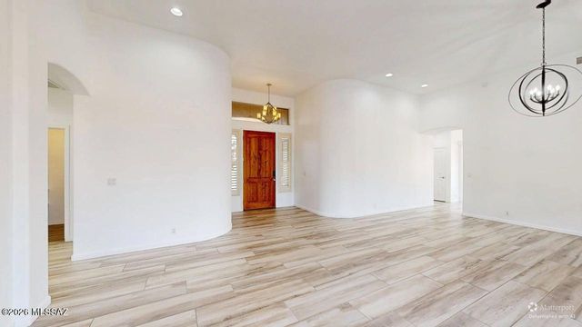 2470 N Castle Rock Drive, Tucson, AZ 85749