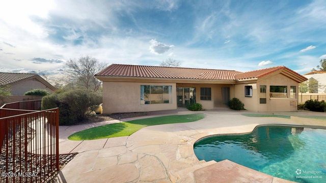 2470 N Castle Rock Drive, Tucson, AZ 85749