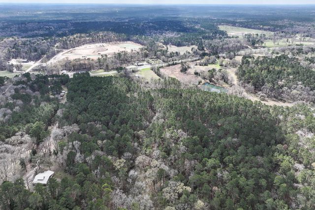 5701 Hwy 190 W, Point Blank, TX 77364