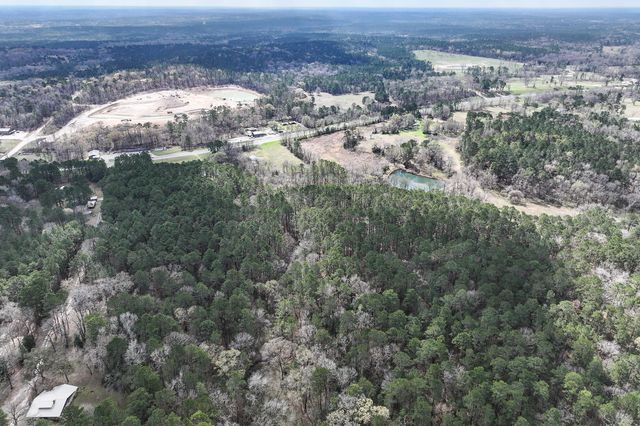 5701 Hwy 190 W, Point Blank, TX 77364