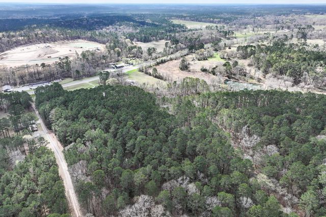 5701 Hwy 190 W, Point Blank, TX 77364