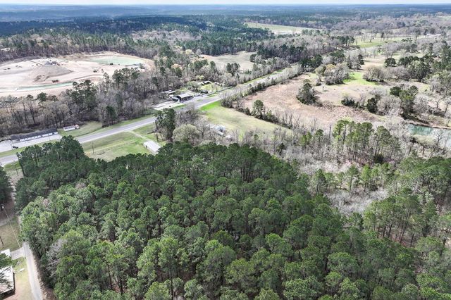 5701 Hwy 190 W, Point Blank, TX 77364