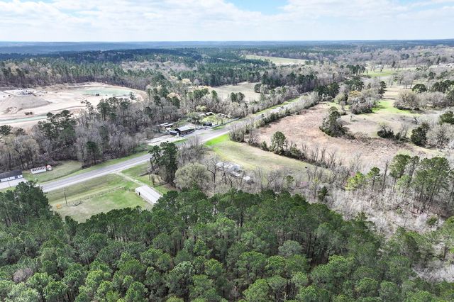 5701 Hwy 190 W, Point Blank, TX 77364