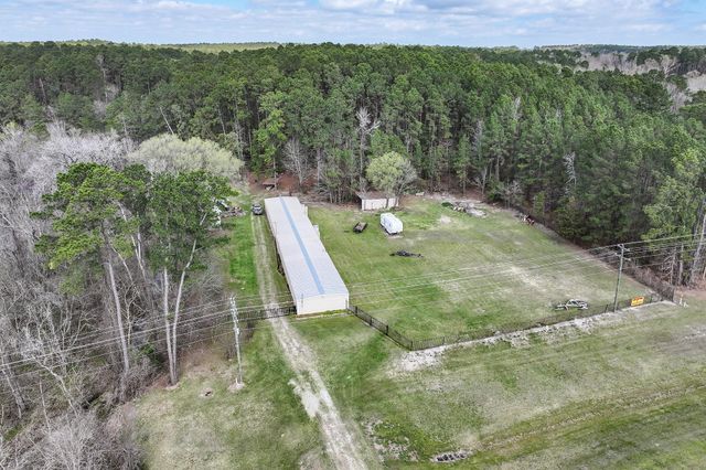 5701 Hwy 190 W, Point Blank, TX 77364