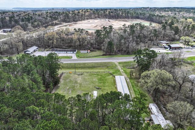 5701 Hwy 190 W, Point Blank, TX 77364