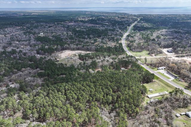 5701 Hwy 190 W, Point Blank, TX 77364