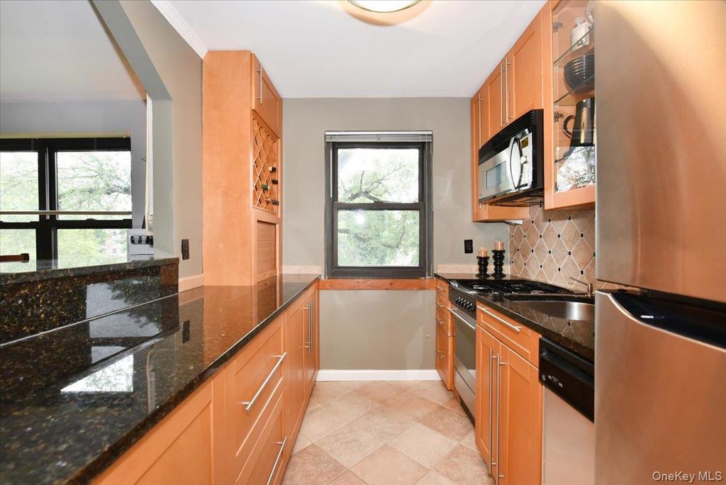 1 TERRACE Circle 3-F, Great Neck, NY 11021 — photo 5