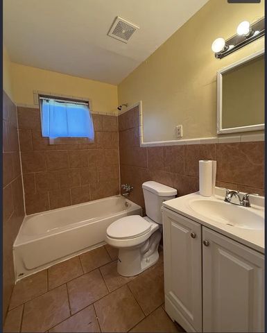 646 LEACREST DR, Memphis, TN 38109