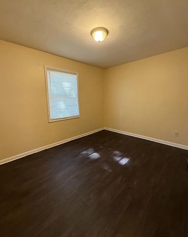 646 LEACREST DR, Memphis, TN 38109