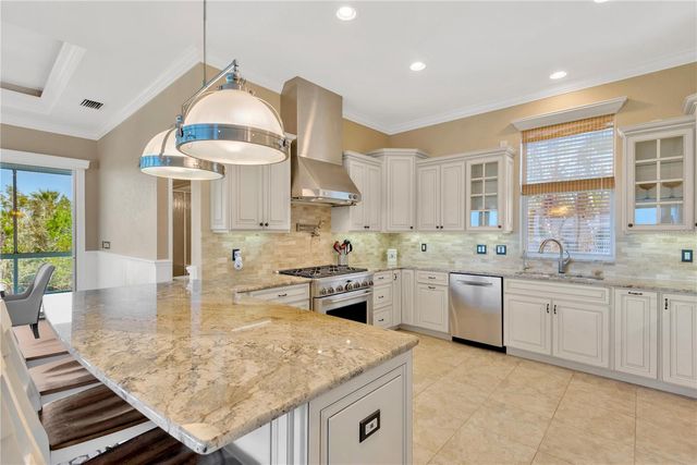 511 SEAVIEW DRIVE, Tarpon Springs, FL 34689