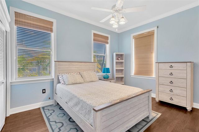 511 SEAVIEW DRIVE, Tarpon Springs, FL 34689
