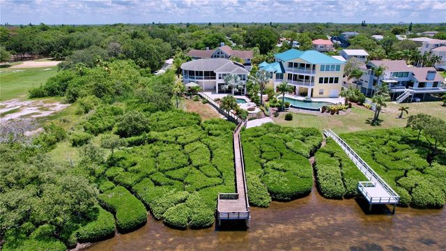 511 SEAVIEW DRIVE, Tarpon Springs, FL 34689