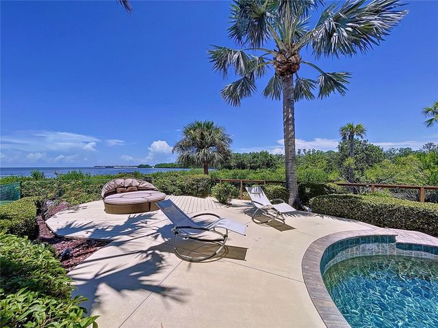 511 SEAVIEW DRIVE, Tarpon Springs, FL 34689