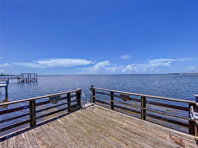 511 SEAVIEW DRIVE, Tarpon Springs, FL 34689