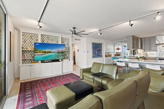 3310 Fairmount Street 16B, Dallas, TX 75201