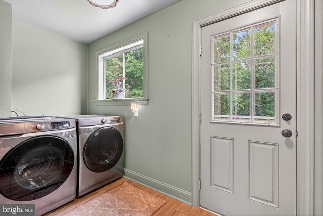 46 GREENWOOD DR, Blackwood, NJ 08012