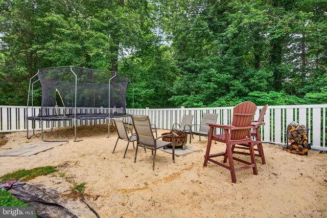 46 GREENWOOD DR, Blackwood, NJ 08012