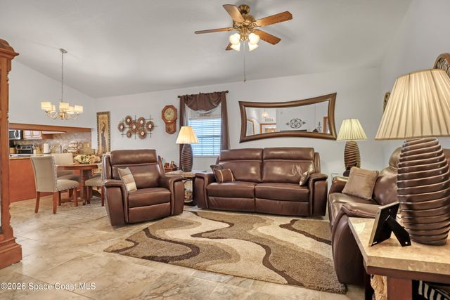 1018 S Fork Circle, Melbourne, FL 32901