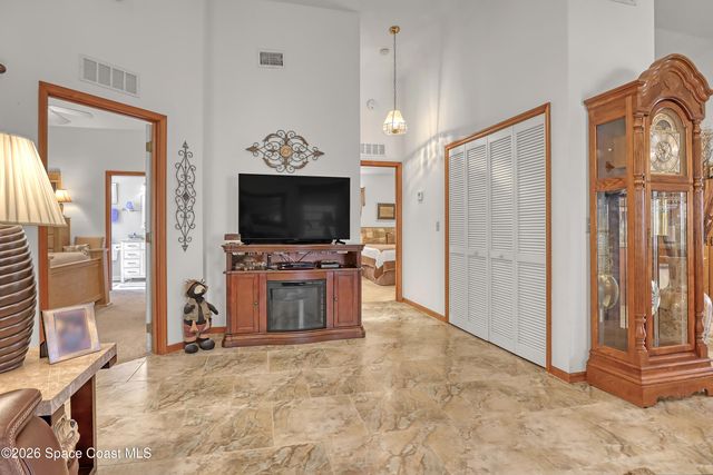 1018 S Fork Circle, Melbourne, FL 32901
