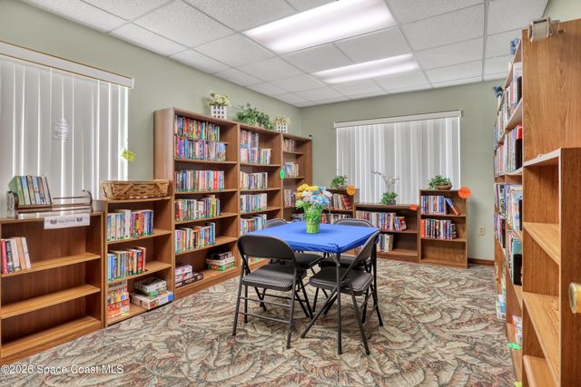 1018 S Fork Circle, Melbourne, FL 32901